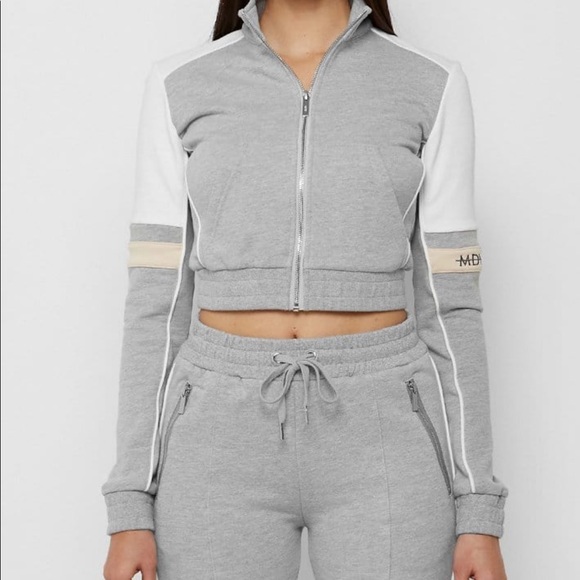 Light grey two-piece tracksuit, never worn - Picture 1 of 4